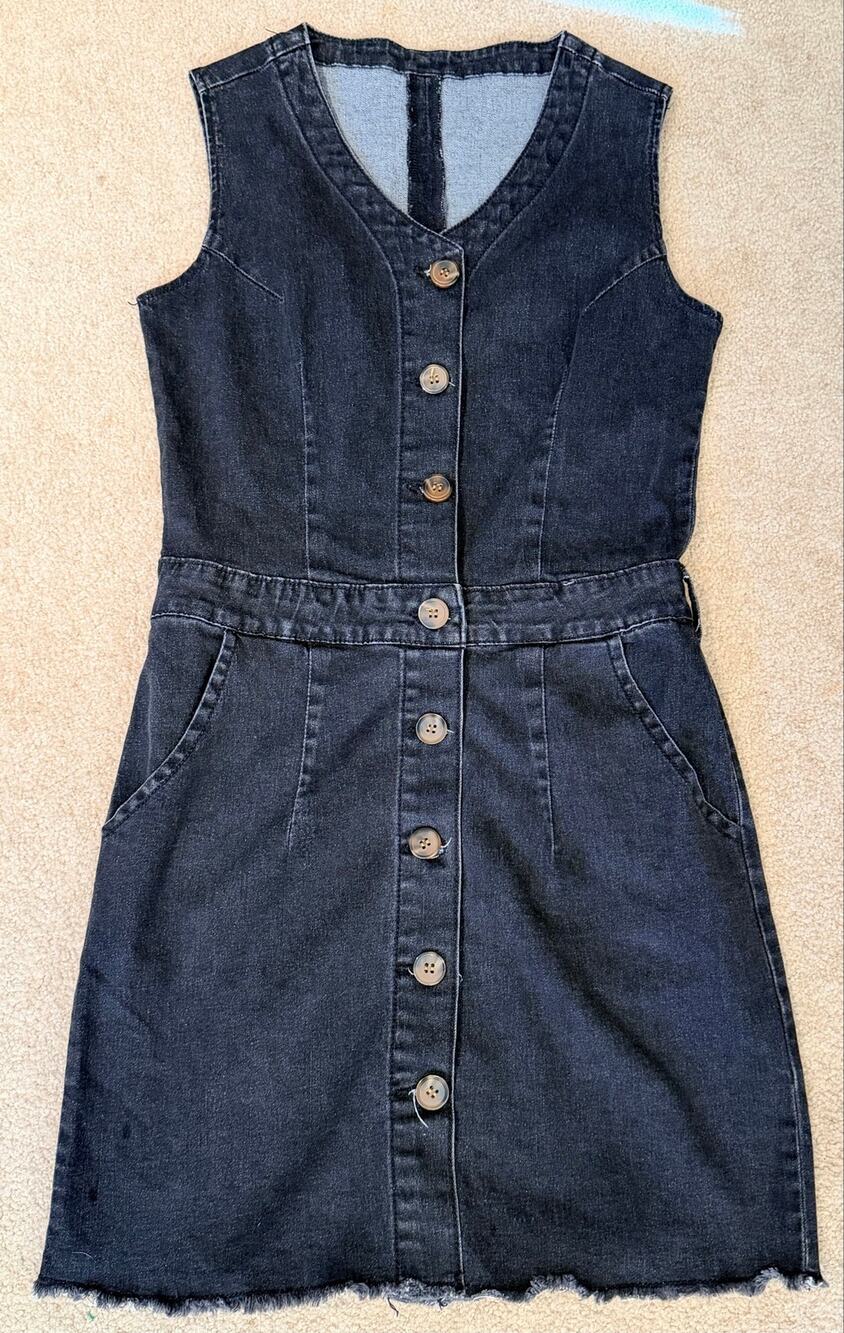 J Jeans Black Denim Dress Women’s Small Sleeveless Button Front Raw Hem Pockets